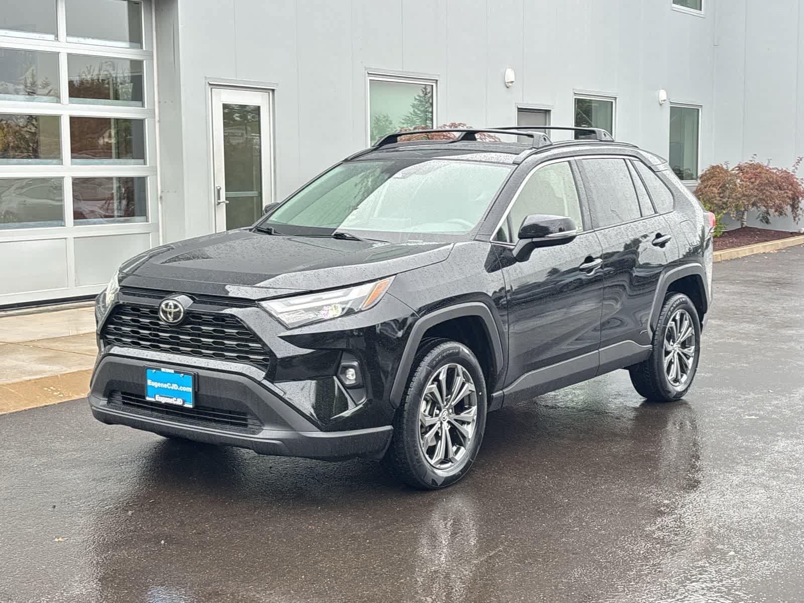 2025 TOYOTA RAV4