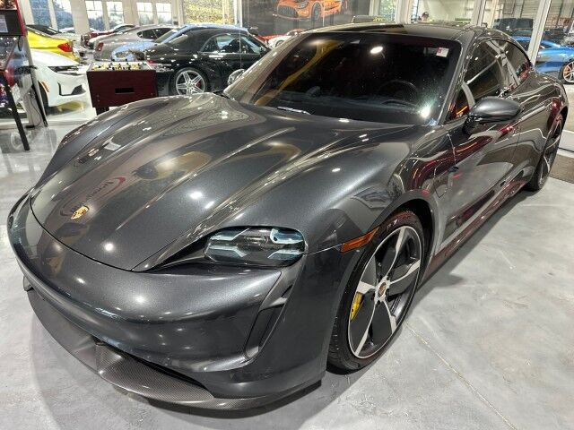 2020 PORSCHE Taycan