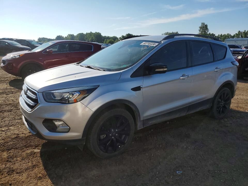 2017 FORD Escape