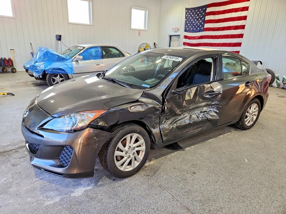 2012 MAZDA Mazda3