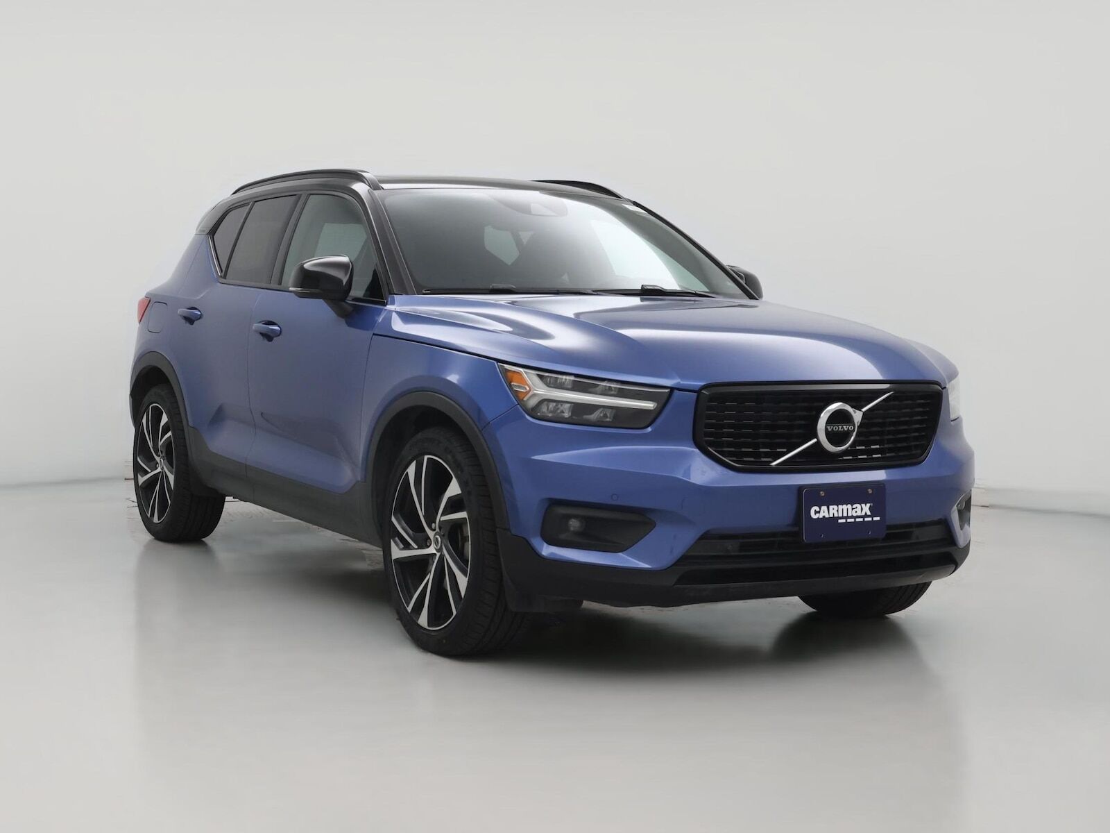 2020 VOLVO XC40
