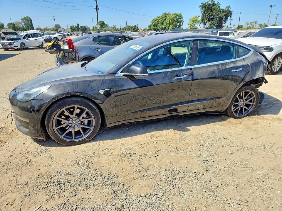 2019 TESLA Model 3