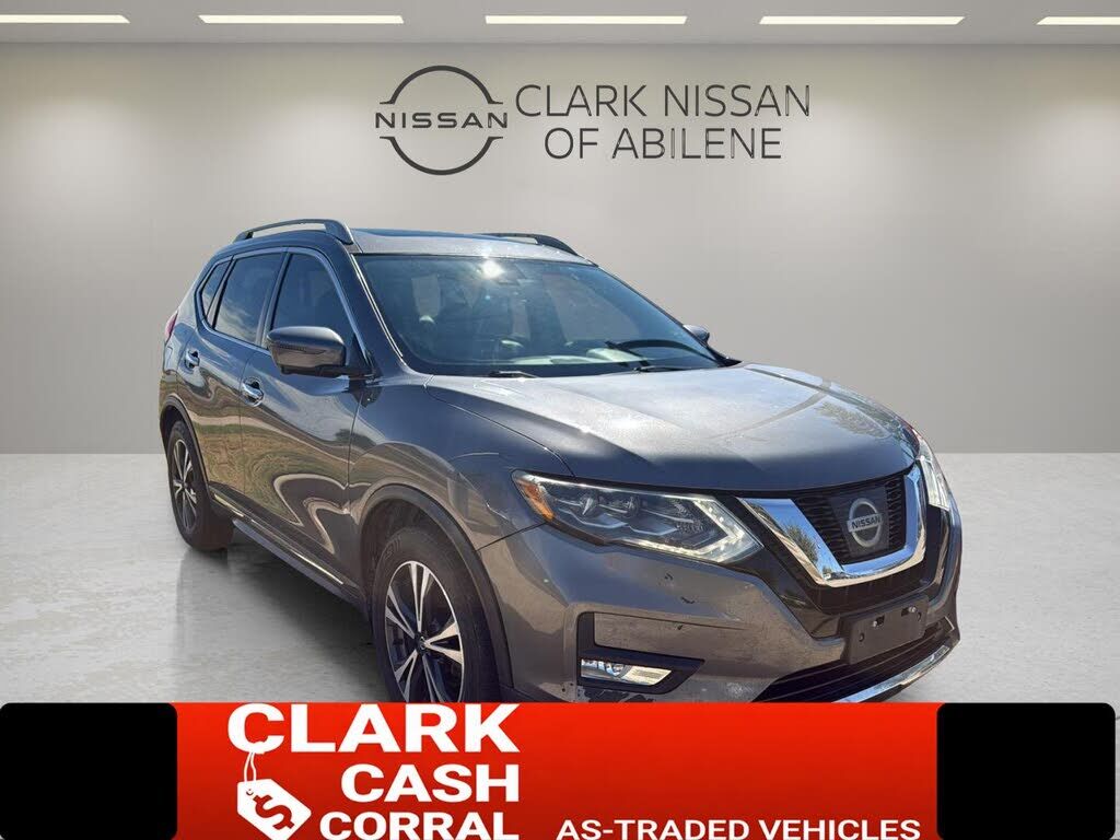 2017 NISSAN Rogue