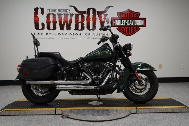 2019 HARLEY DAVIDSON FLHCS / Heritage Classic 114