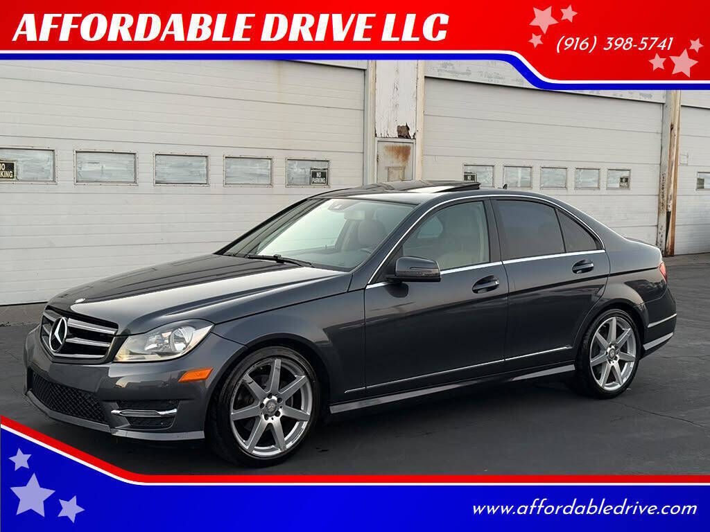 2014 MERCEDES-BENZ C-Class