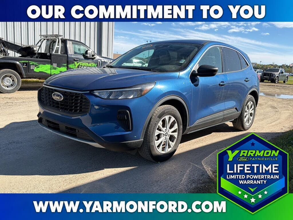 2023 FORD Escape