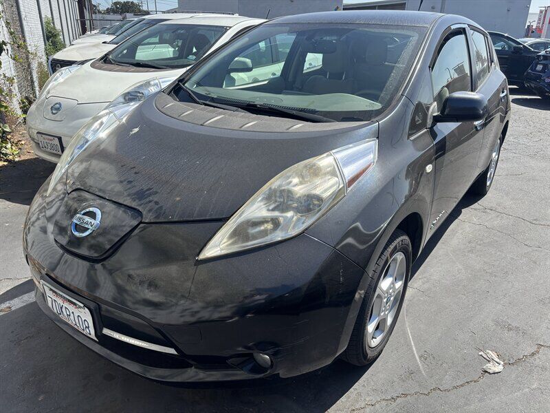 2011 NISSAN Leaf