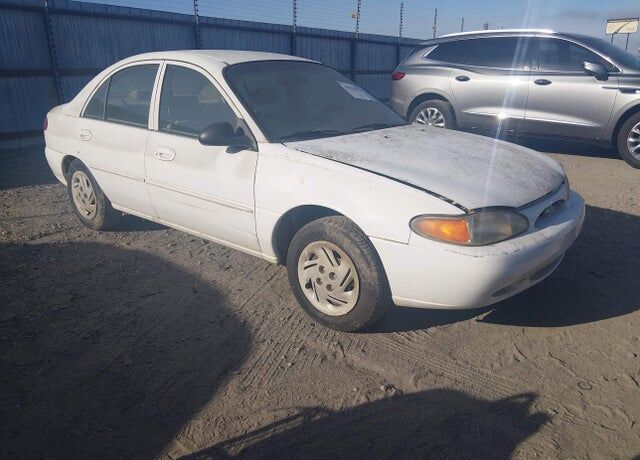 2001 FORD Escort