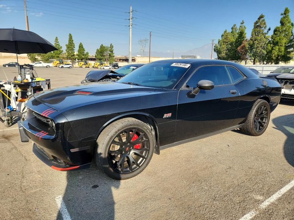 2017 DODGE Challenger