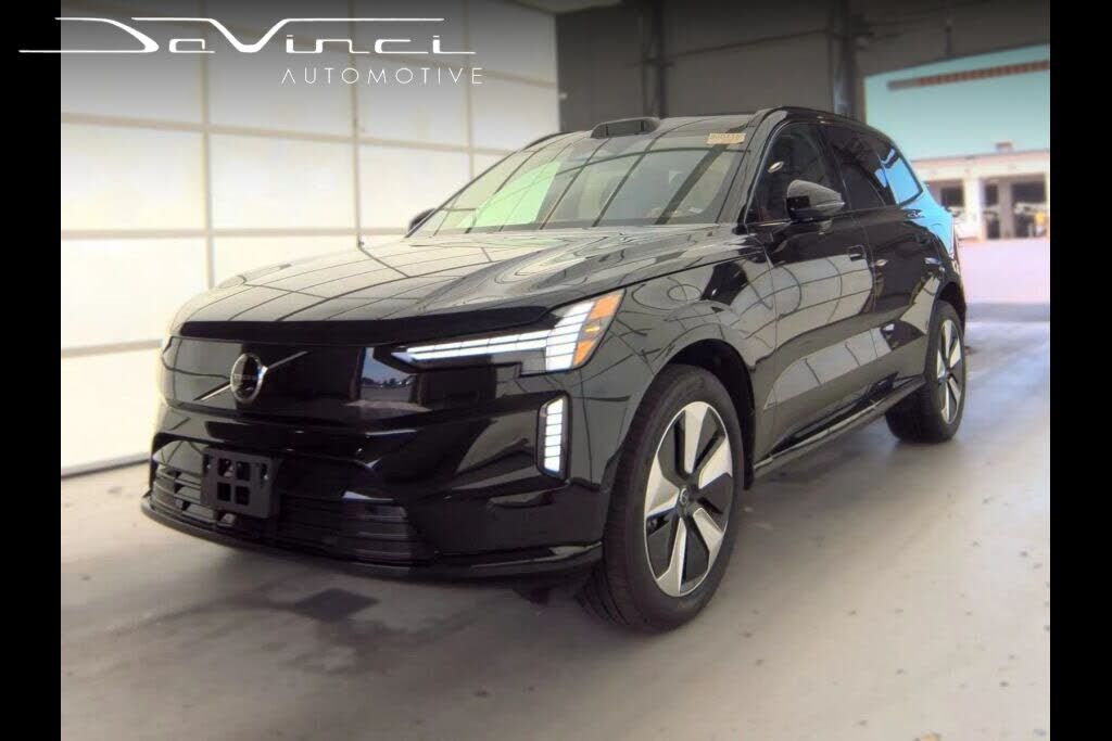 2025 VOLVO EX90