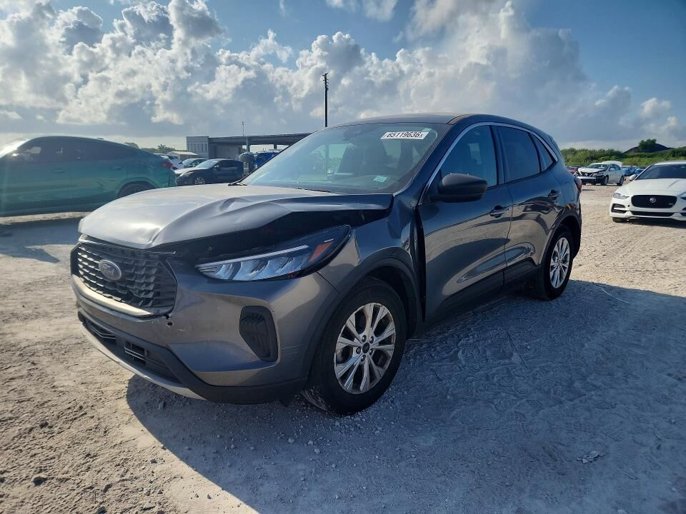 2023 FORD Escape