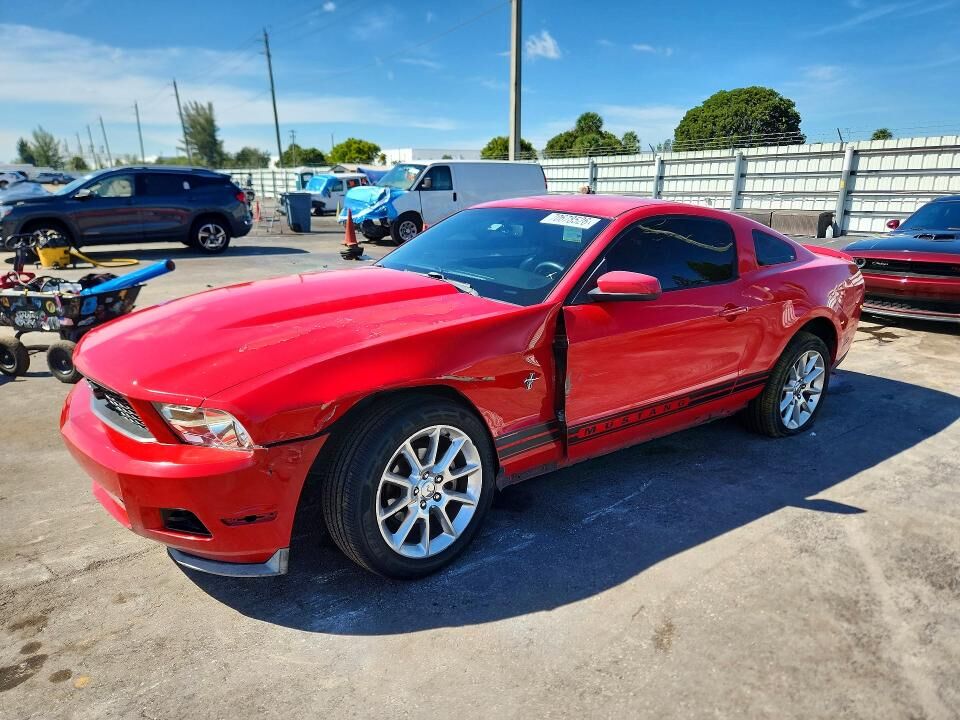 2010 FORD Mustang