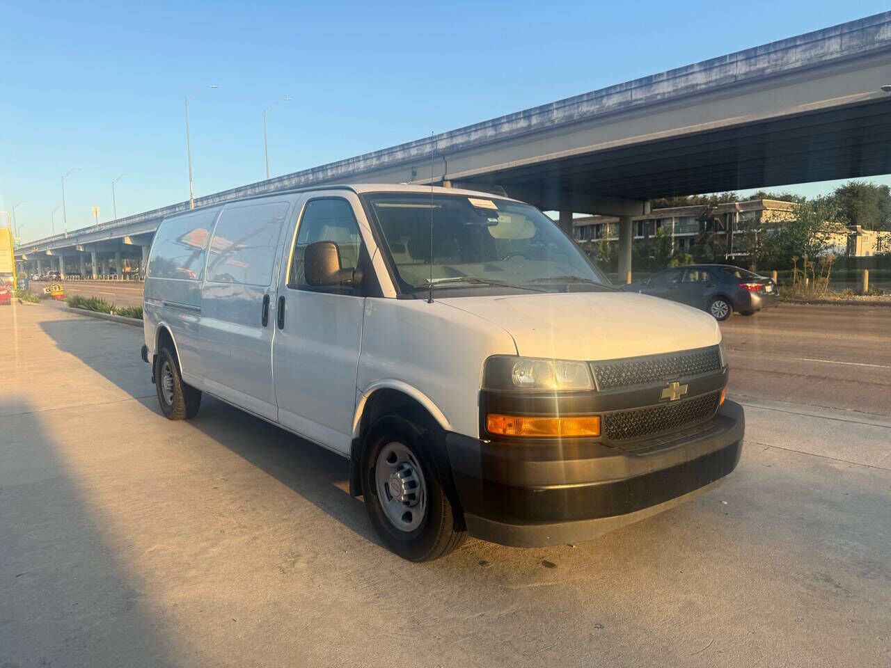 2019 CHEVROLET Express
