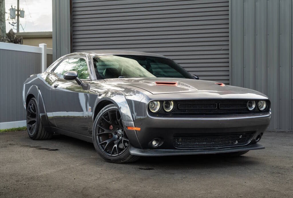 2015 DODGE Challenger