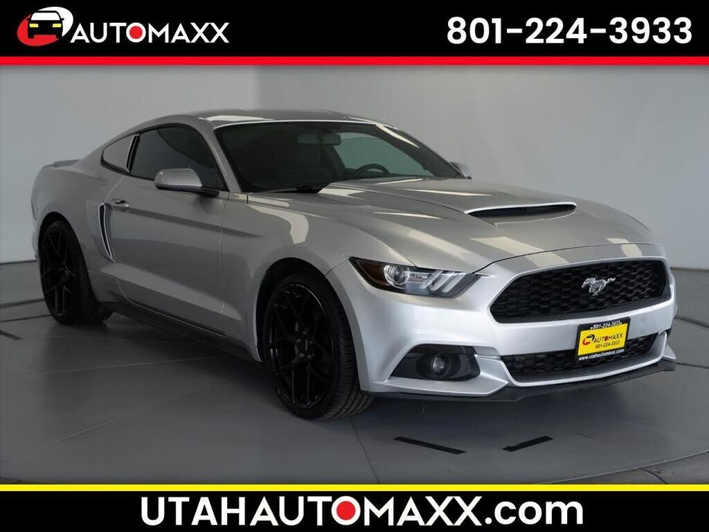 2017 FORD Mustang