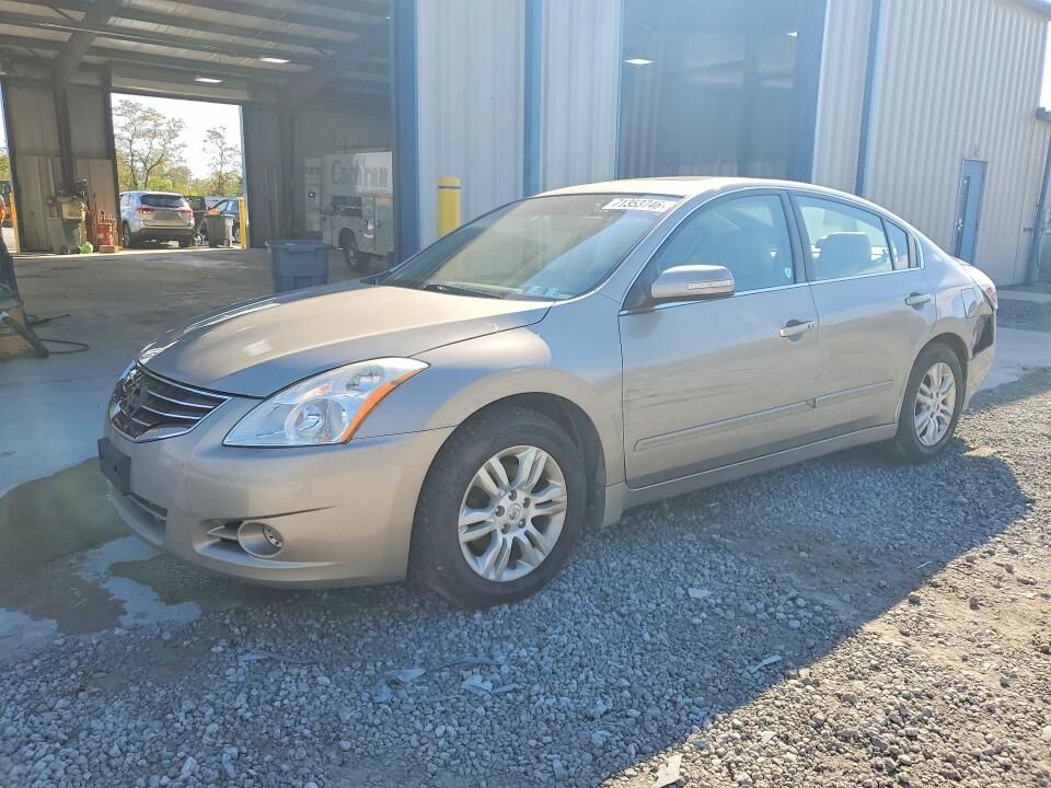 2011 NISSAN Altima