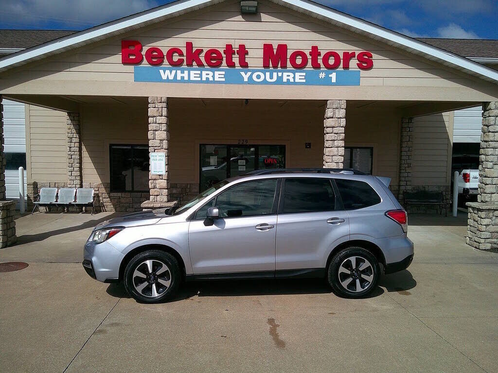2017 SUBARU Forester