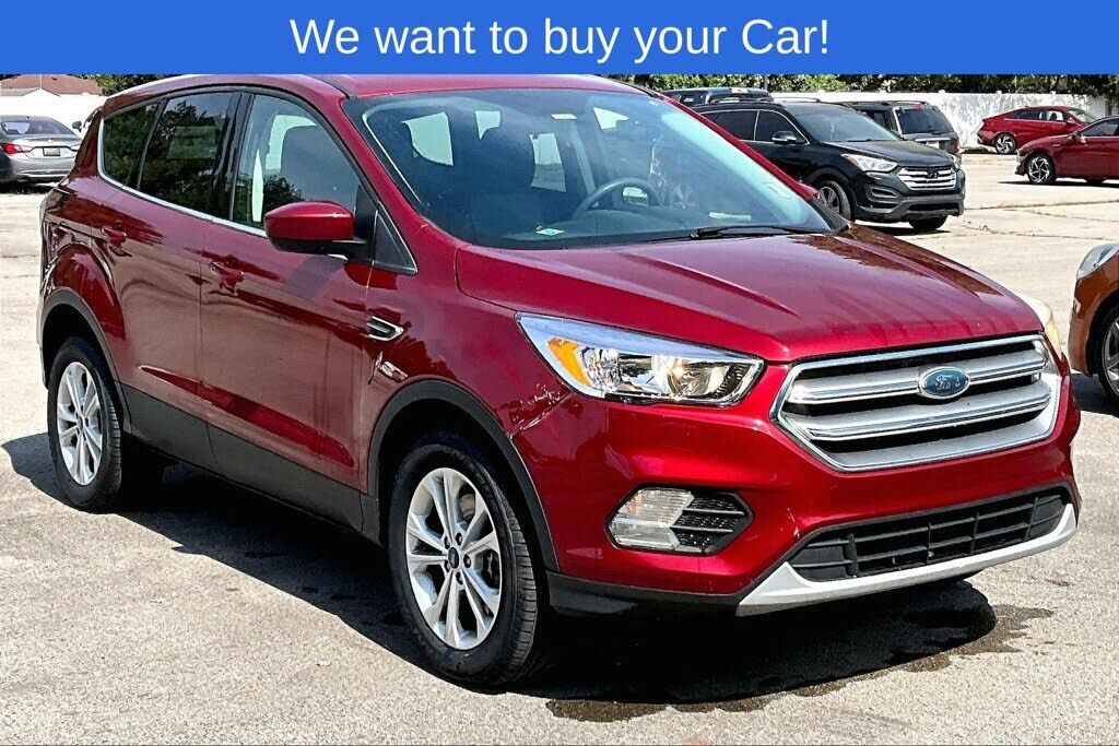 2017 FORD Escape
