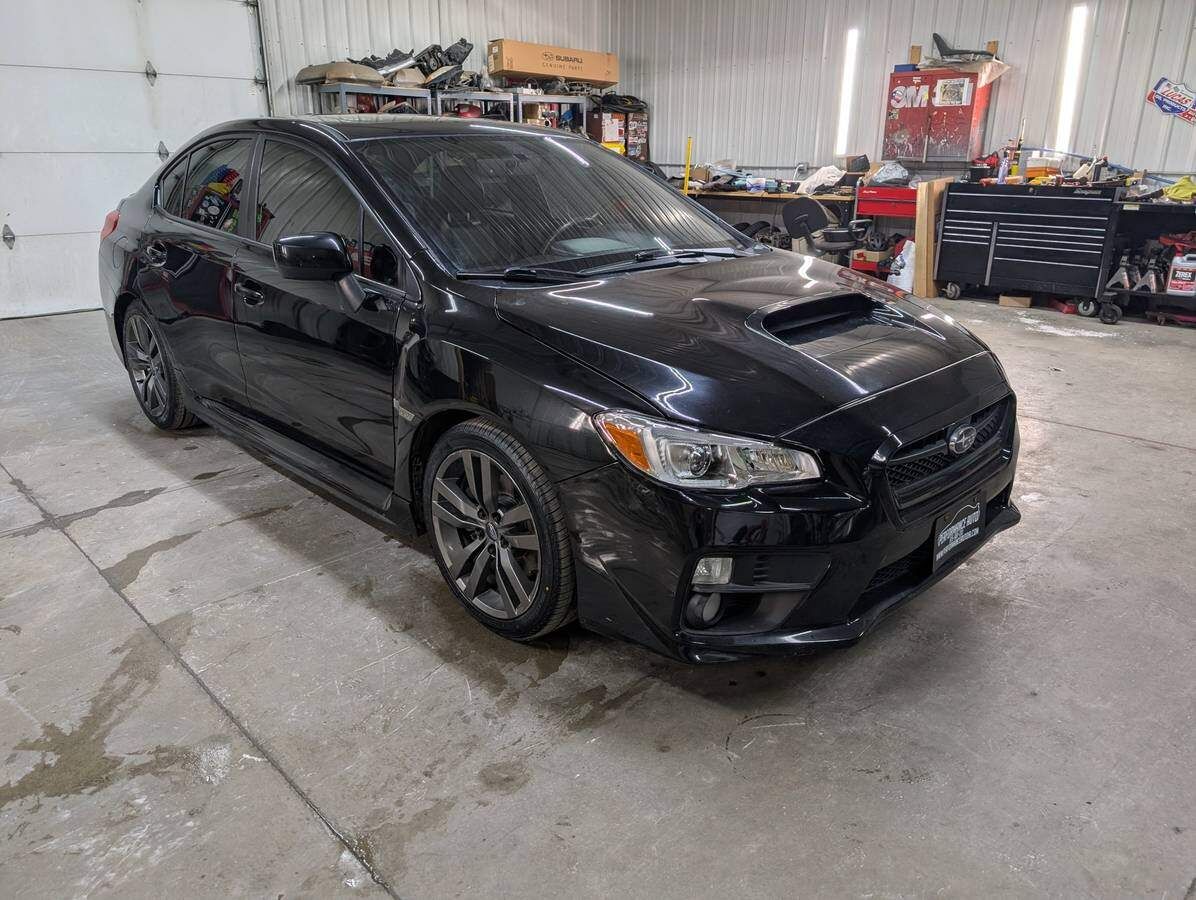 2017 SUBARU WRX