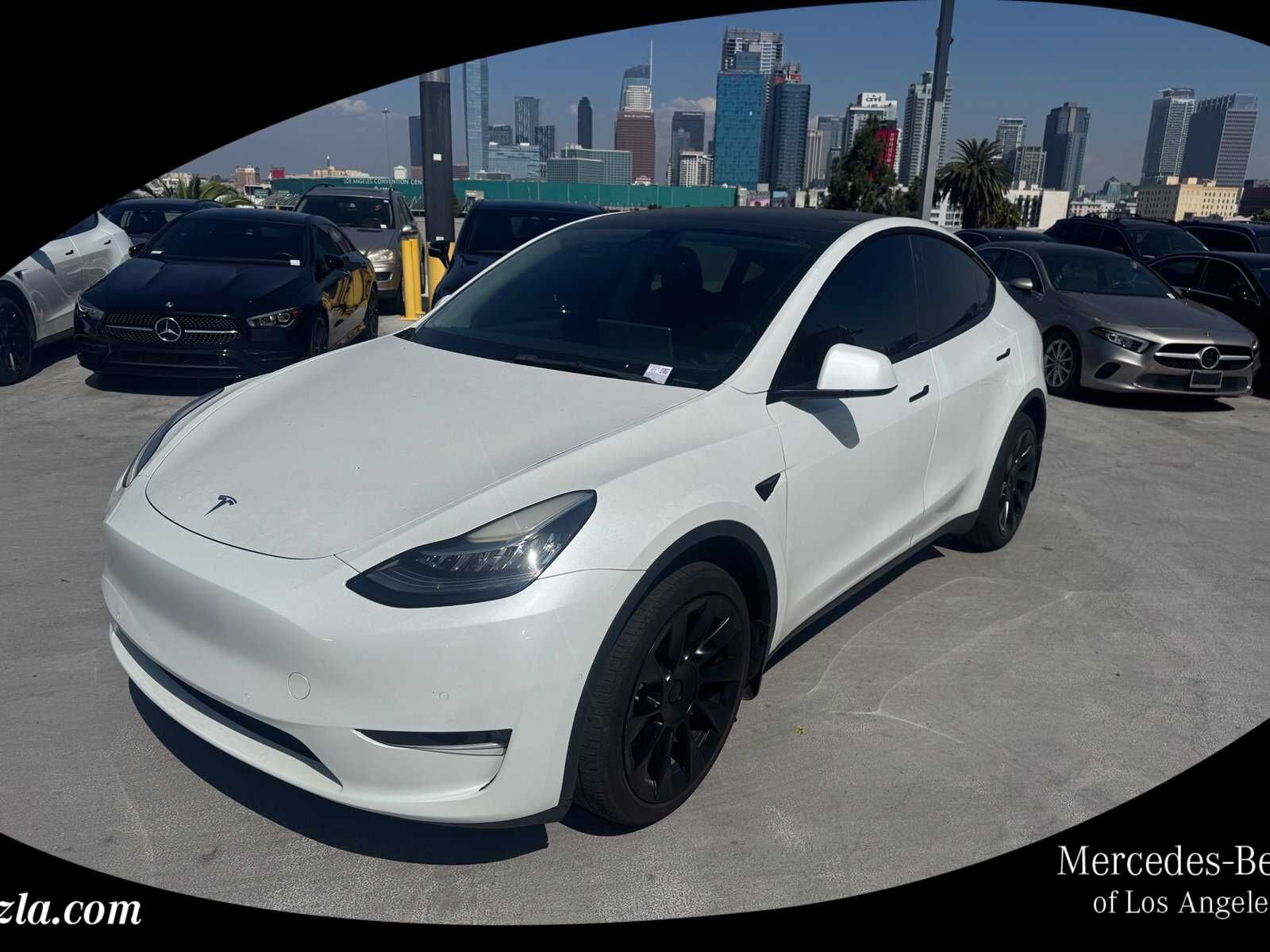 2022 TESLA Model Y
