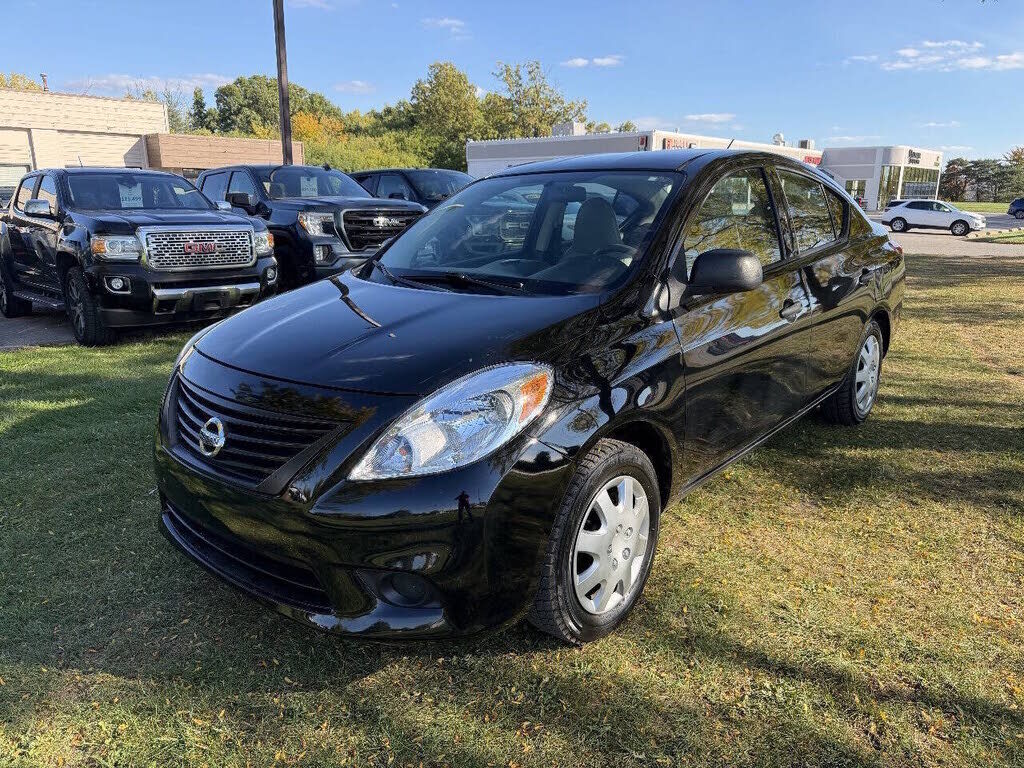 2014 NISSAN Versa