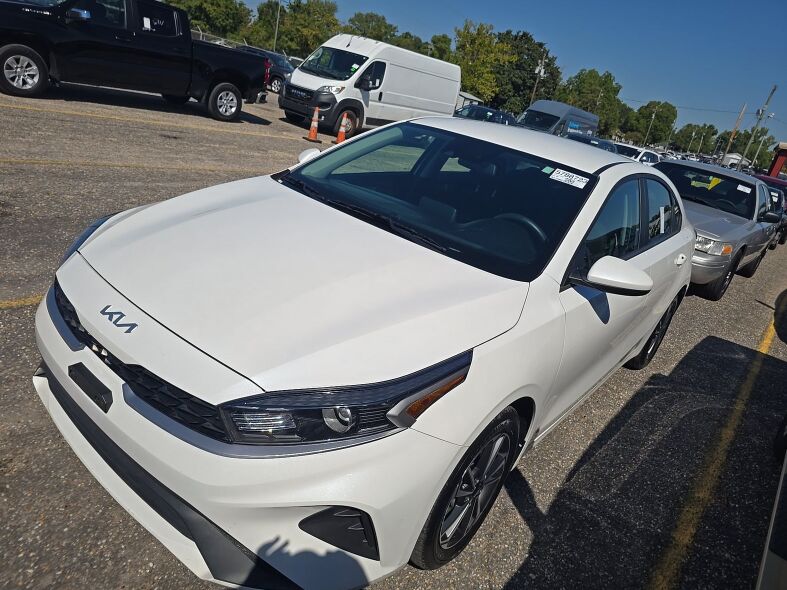 2024 KIA Forte