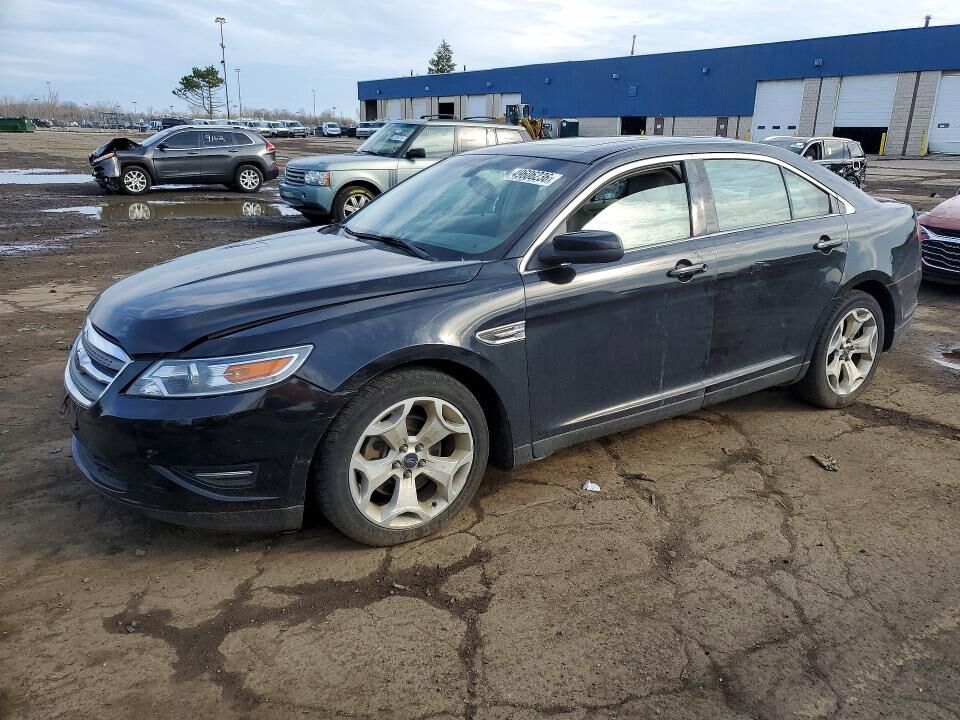 2010 FORD Taurus