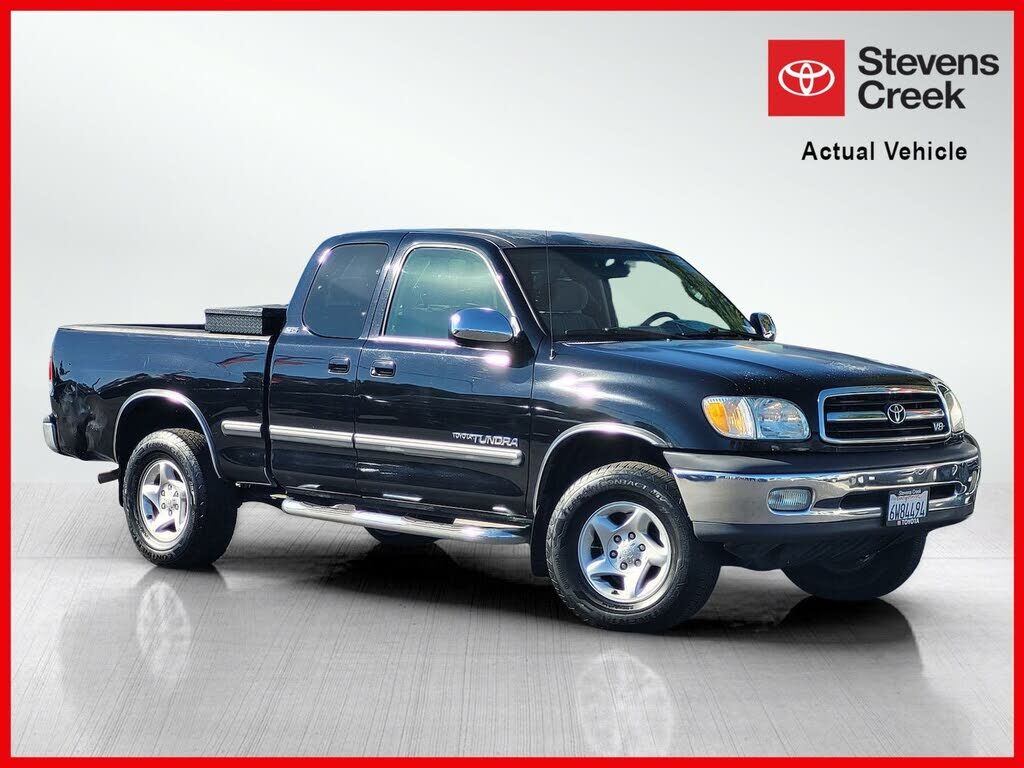 2002 TOYOTA Tundra