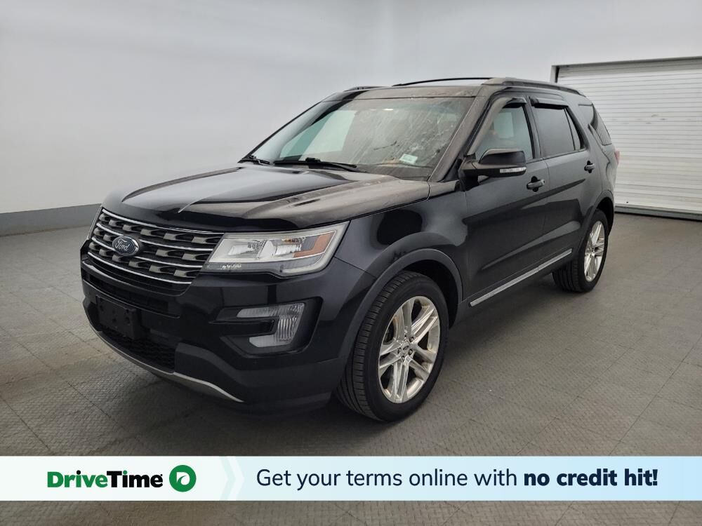 2017 FORD Explorer