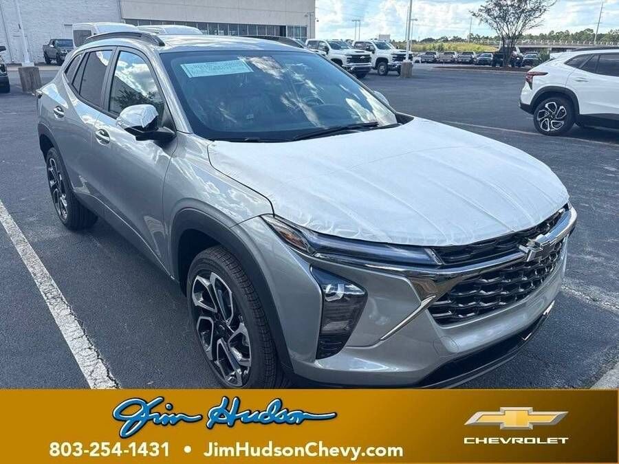 2026 CHEVROLET Trax