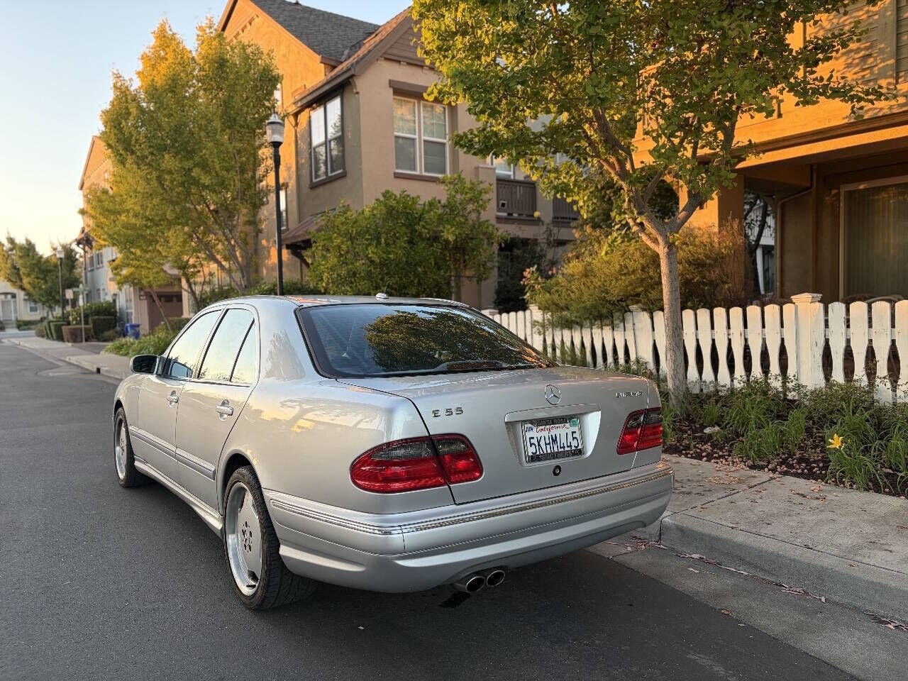 2002 MERCEDES-BENZ E-Class