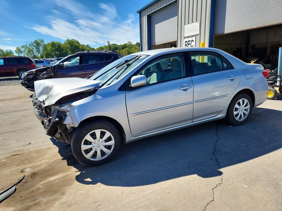 2011 TOYOTA Corolla