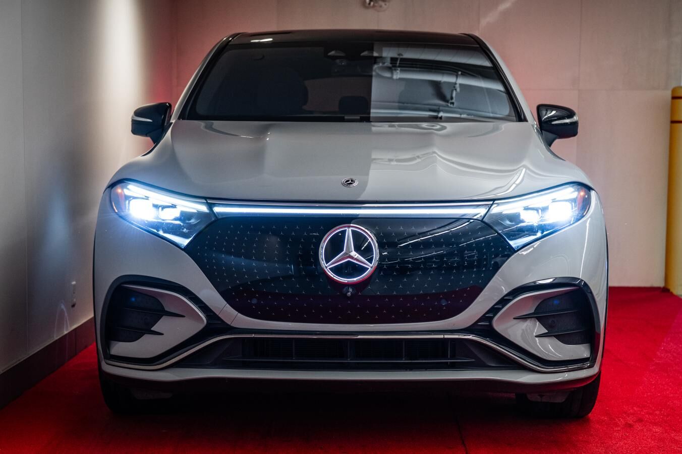 2023 Mercedes-Benz EQS-Class SUV