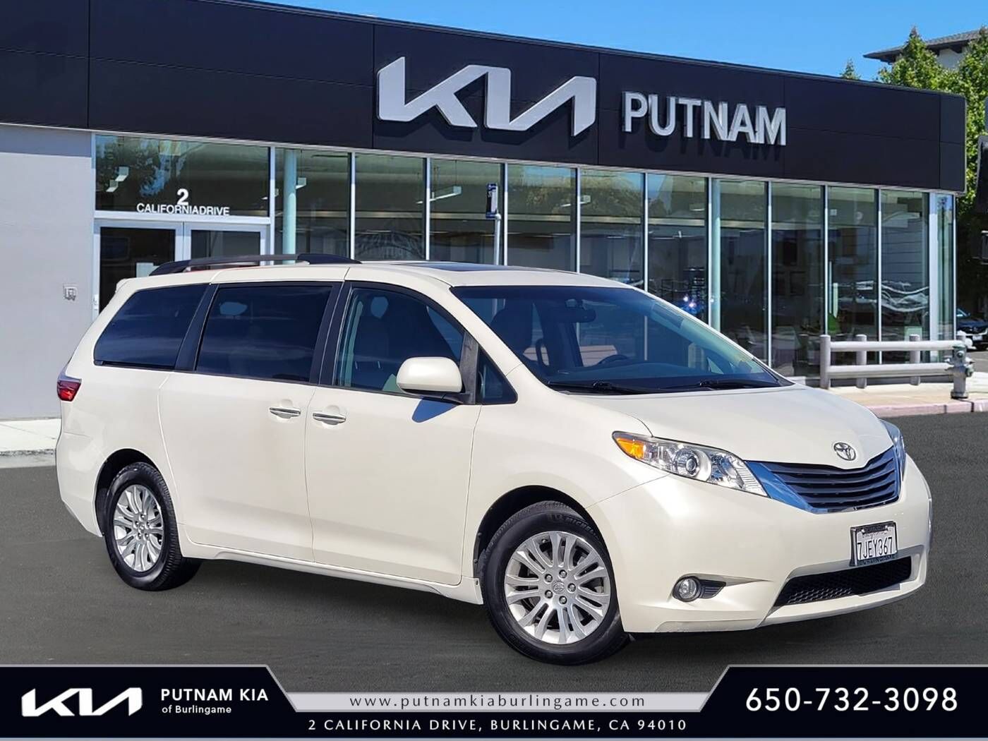 2015 TOYOTA Sienna