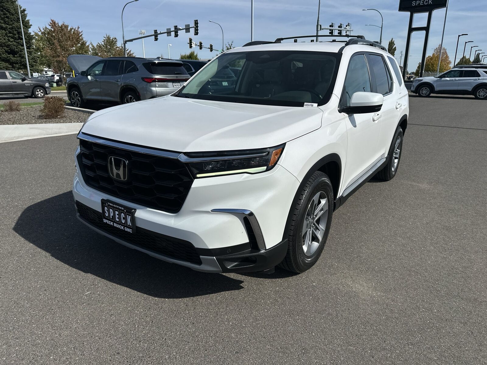2023 HONDA Pilot