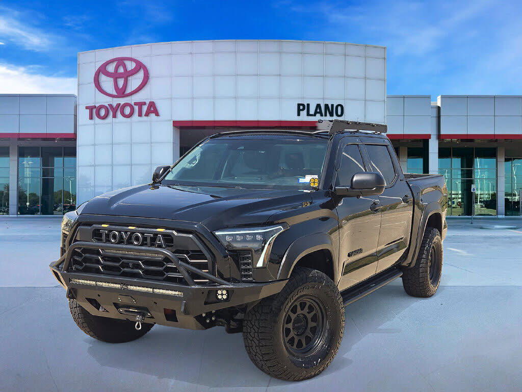 2022 TOYOTA Tundra