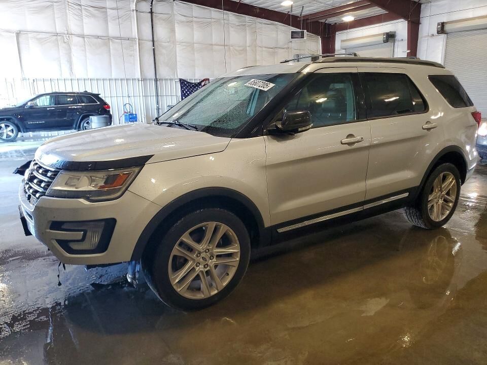 2017 FORD Explorer