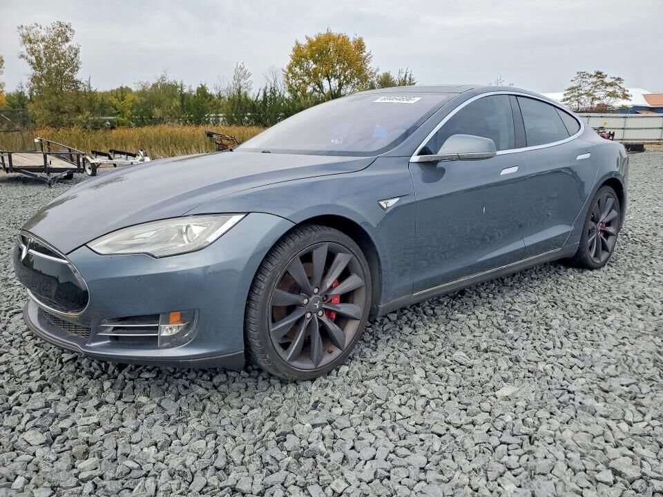 2013 TESLA Model S