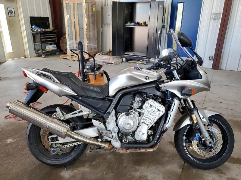 2003 YAMAHA FZS1000/FZS1000C