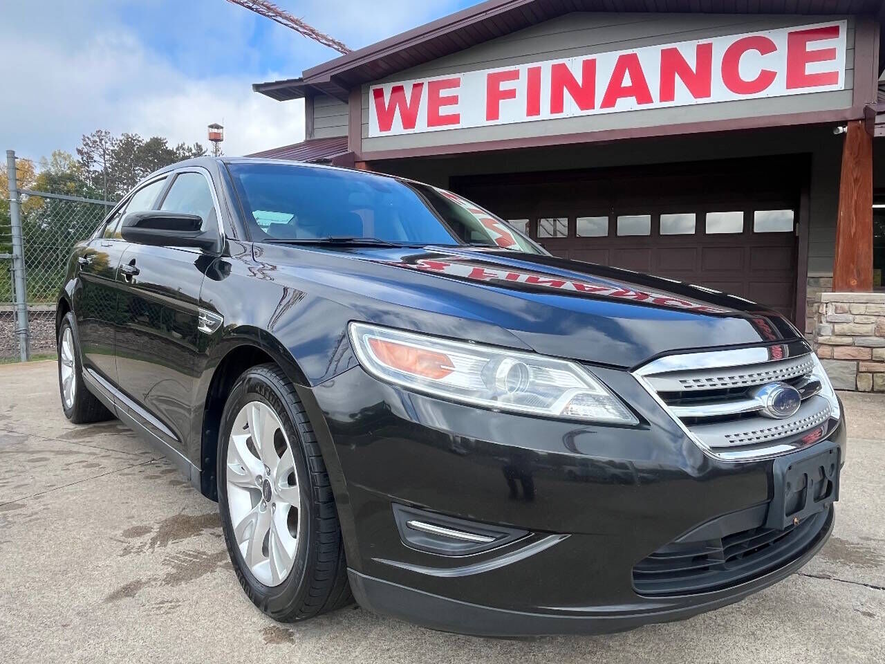 2010 FORD Taurus