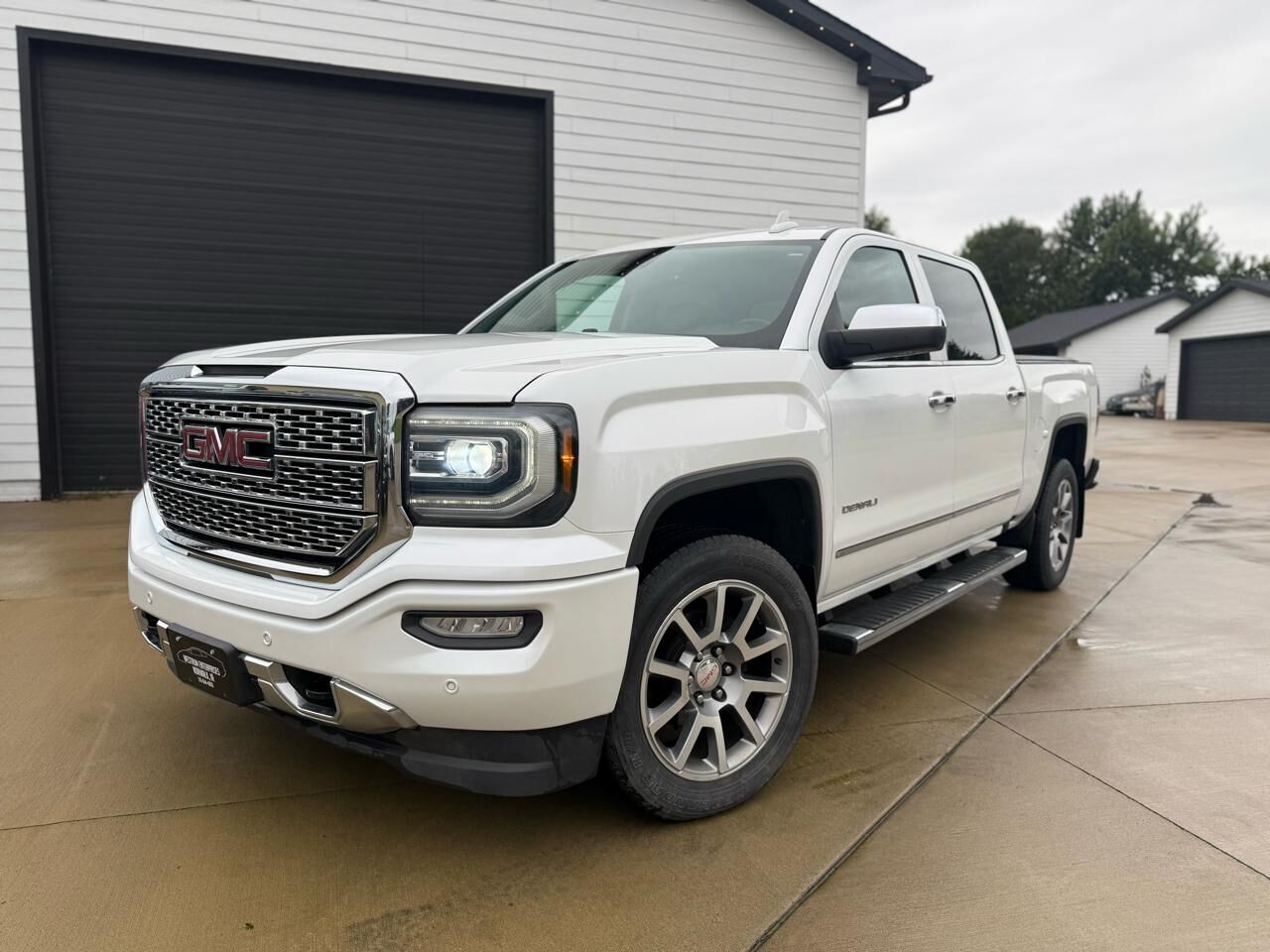 2017 GMC Sierra