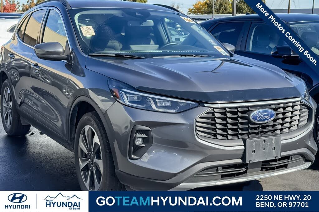 2025 FORD Escape
