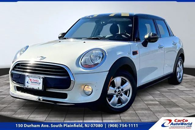 2017 MINI Cooper