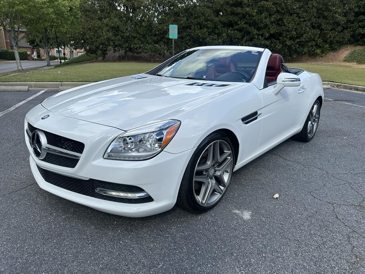 2016 MERCEDES-BENZ SLK-Class