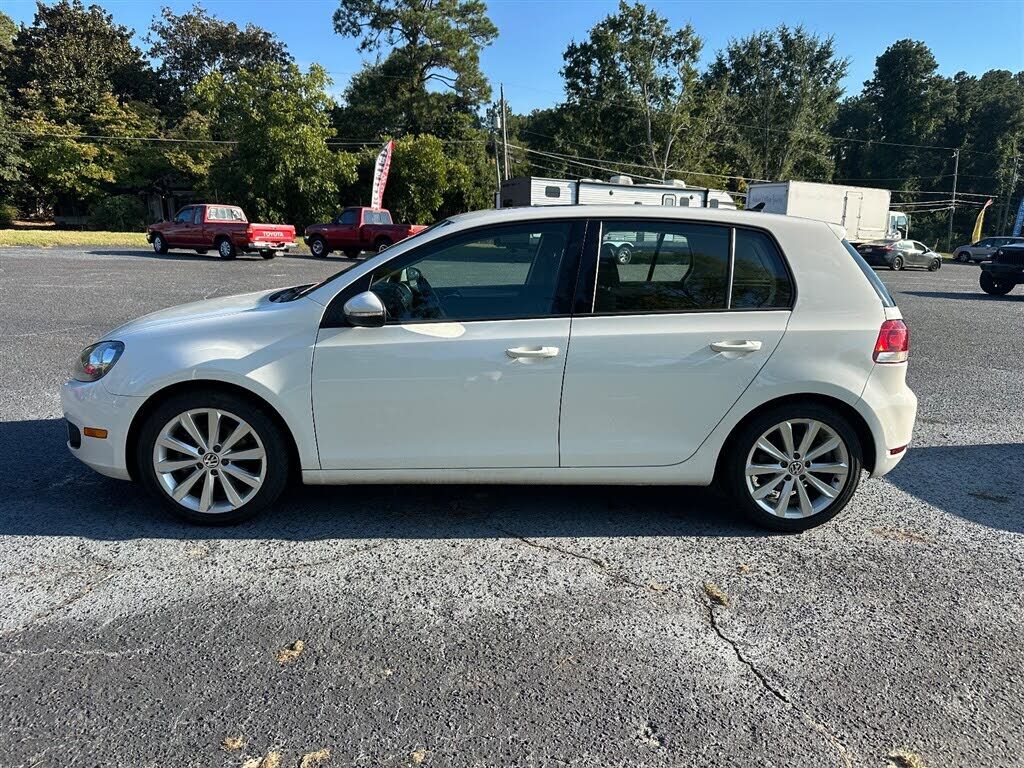 2013 VOLKSWAGEN Golf