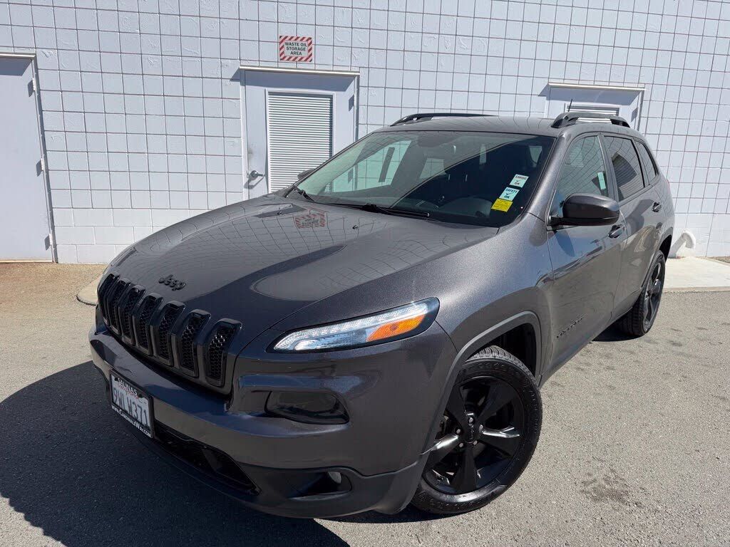 2018 JEEP Cherokee