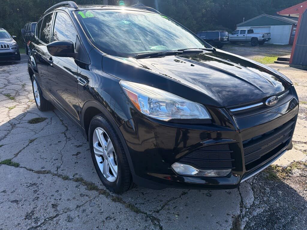 2016 FORD Escape