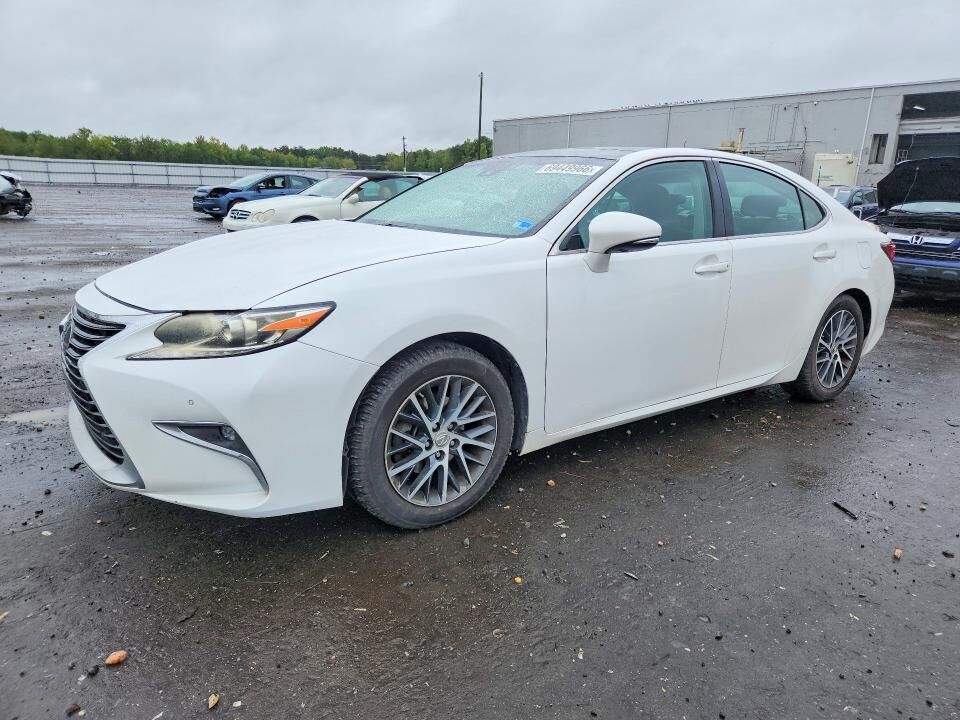 2016 LEXUS ES