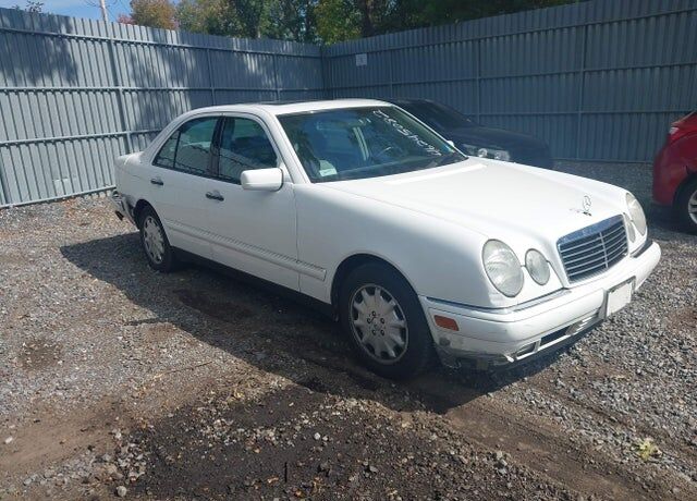 1999 MERCEDES-BENZ E-Class