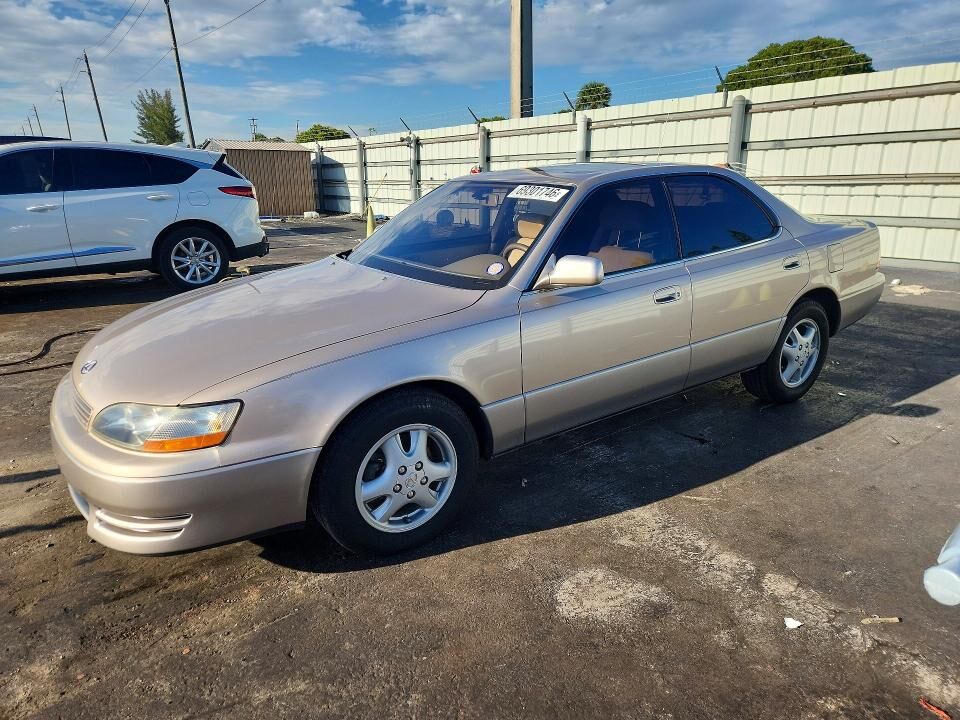 1994 LEXUS ES